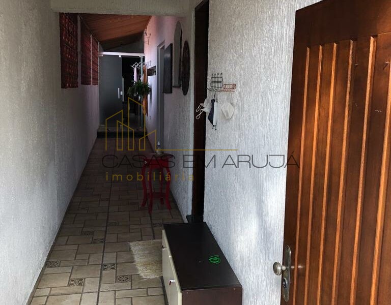 Casa à Venda em Arujamérica - 4 Quartos - CEA-00044