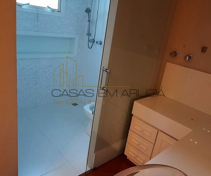 Casa a Venda no Condomínio Hills I e II - 5 Suites - MAU - 00086