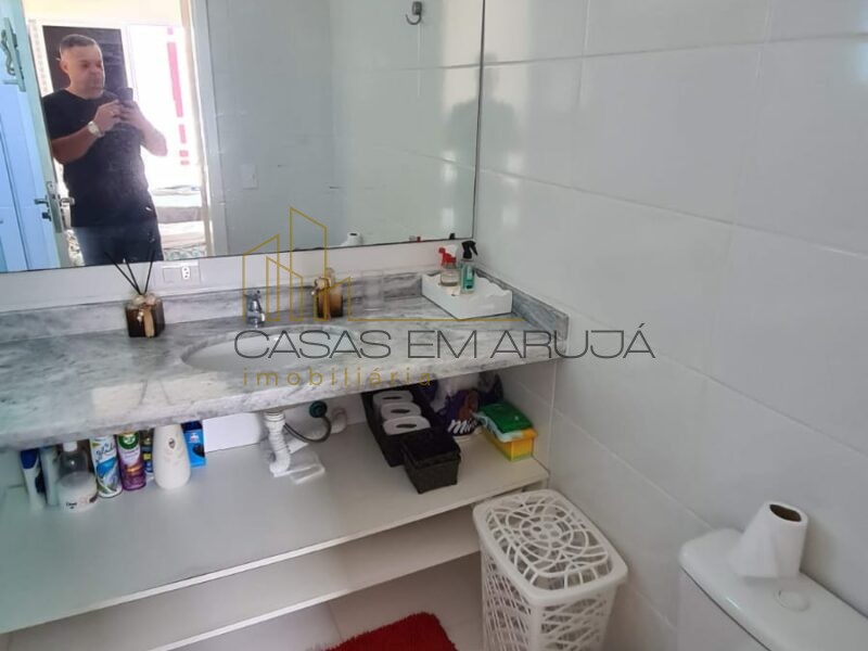 Casa a Venda em Massaguaçú, Caraguatatuba - 2 Suítes - CEA-00081