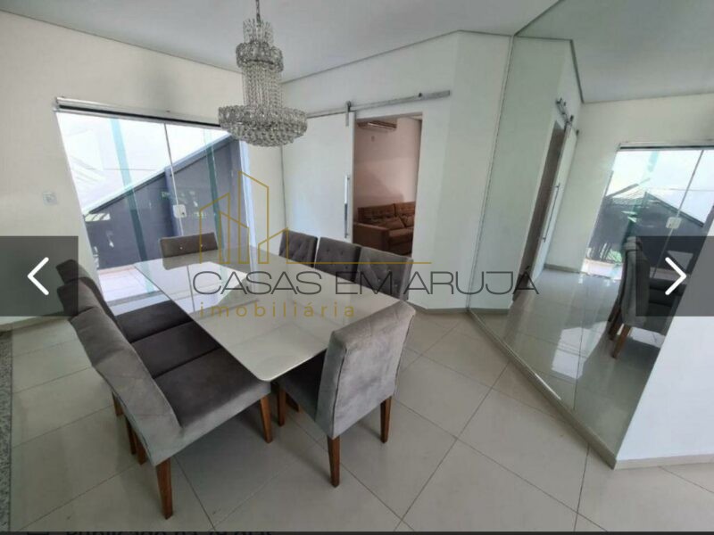 Casa a Venda no Condomínio Aruja 5 - 4 Suites - CEA_00099