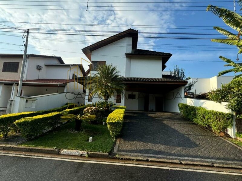 Casa para Locação no Condomínio Arujá 5 - 4 Dormitórios - KAR-00113