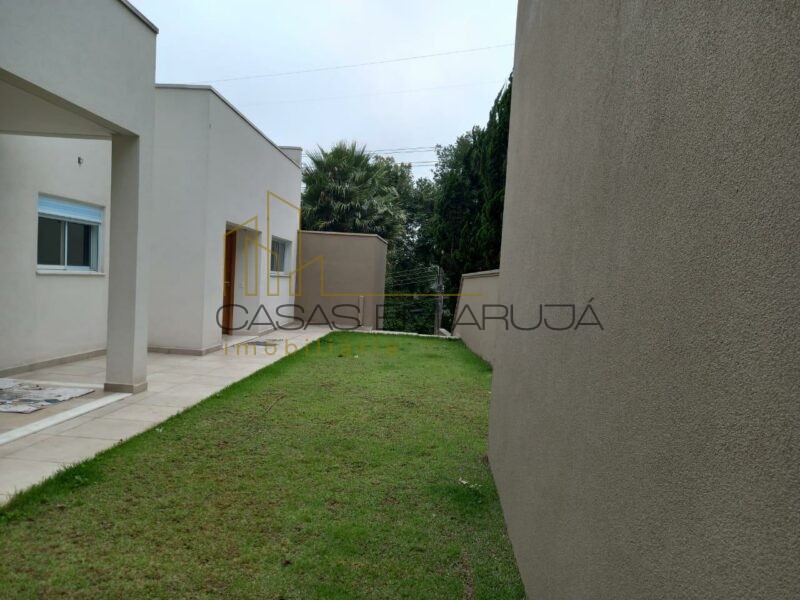 Casa a Venda no Condomínio Hills 3 - 3 Suites - CEA-00117