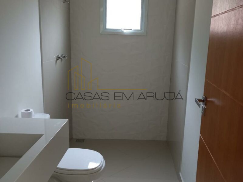 Casa a Venda no Condomínio Hills 3 - 3 Suites - CEA-00117