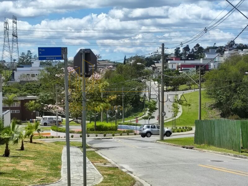 Terreno a Venda no Condomínio Aruã Brisas - CEA-000108