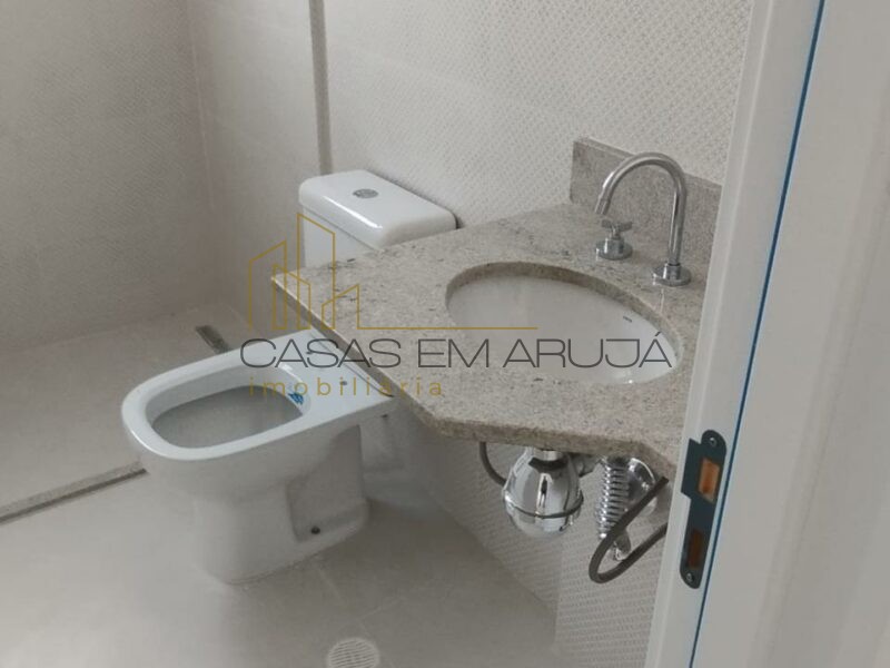 Casa a Venda no Condomínio Sun Ville - 4 suítes - CEA-00150