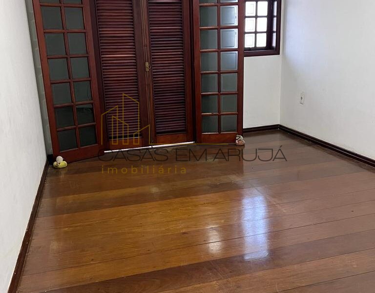 Casa para Locação no Condomínio Arujá 5 - 4 Quartos - CEA 00169