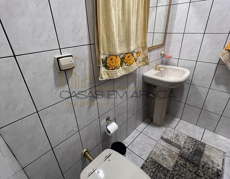 Casa para Locação no Condomínio Arujá 5 - 4 Quartos - CEA 00169