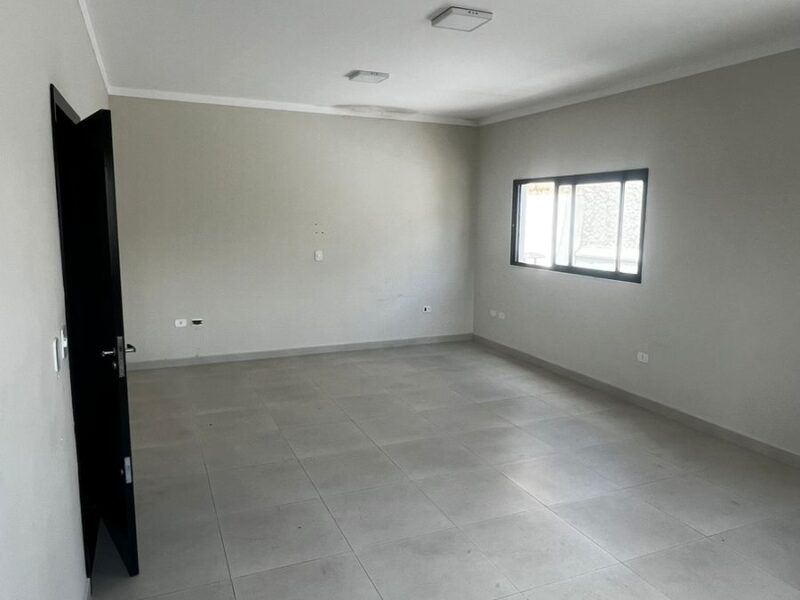 Sala Comercial para Locação em Arujamérica - CEA 00191